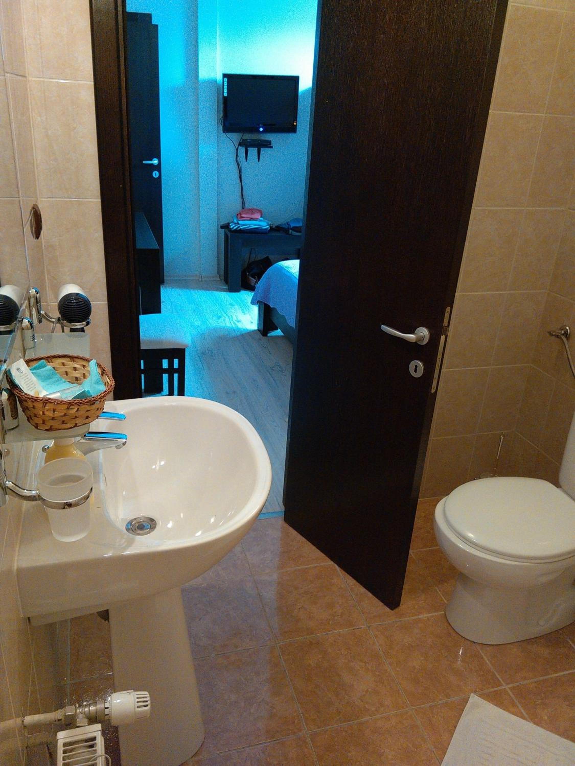Photo 44