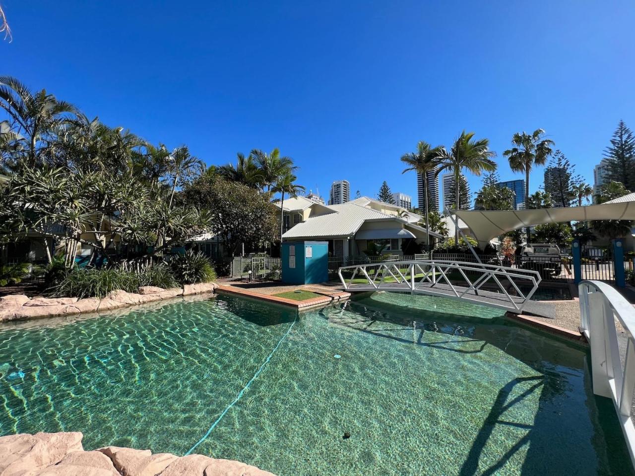 Poolside Villa, Direct Access #45