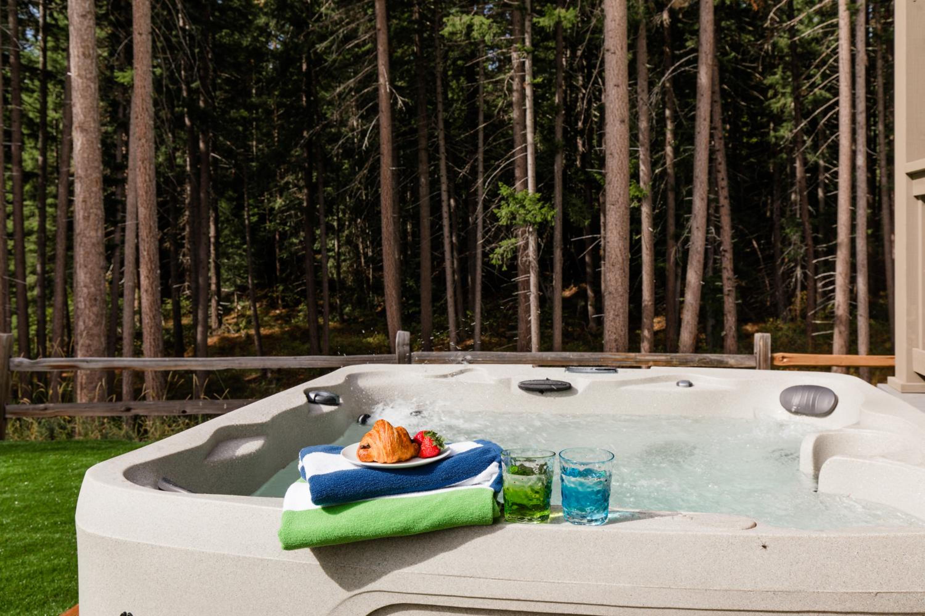 3BR Forest Cabin, Hot Tub, Game Room, Big Backyard view 2