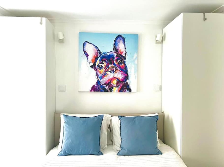 Cozy One-bedroom apartment in Alfama by LisboAfama view 3