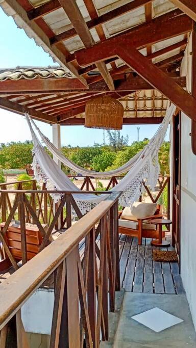 Casa de charme com 5 suites e piscina , a 5 minutos a pe da praia e do centro de Jericoacoara