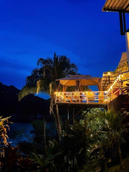 Isla privada Manyatta