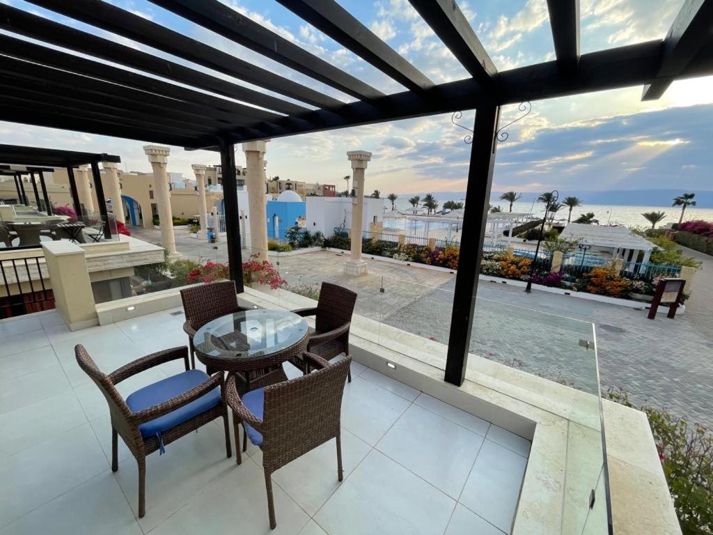omar villa