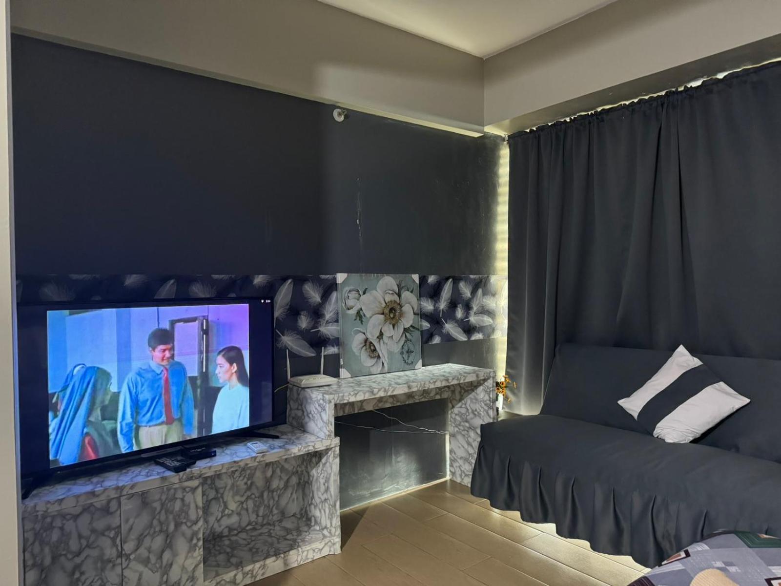 Manila Vacations - Henry's Newport Deluxe Condotel - Property Image 7