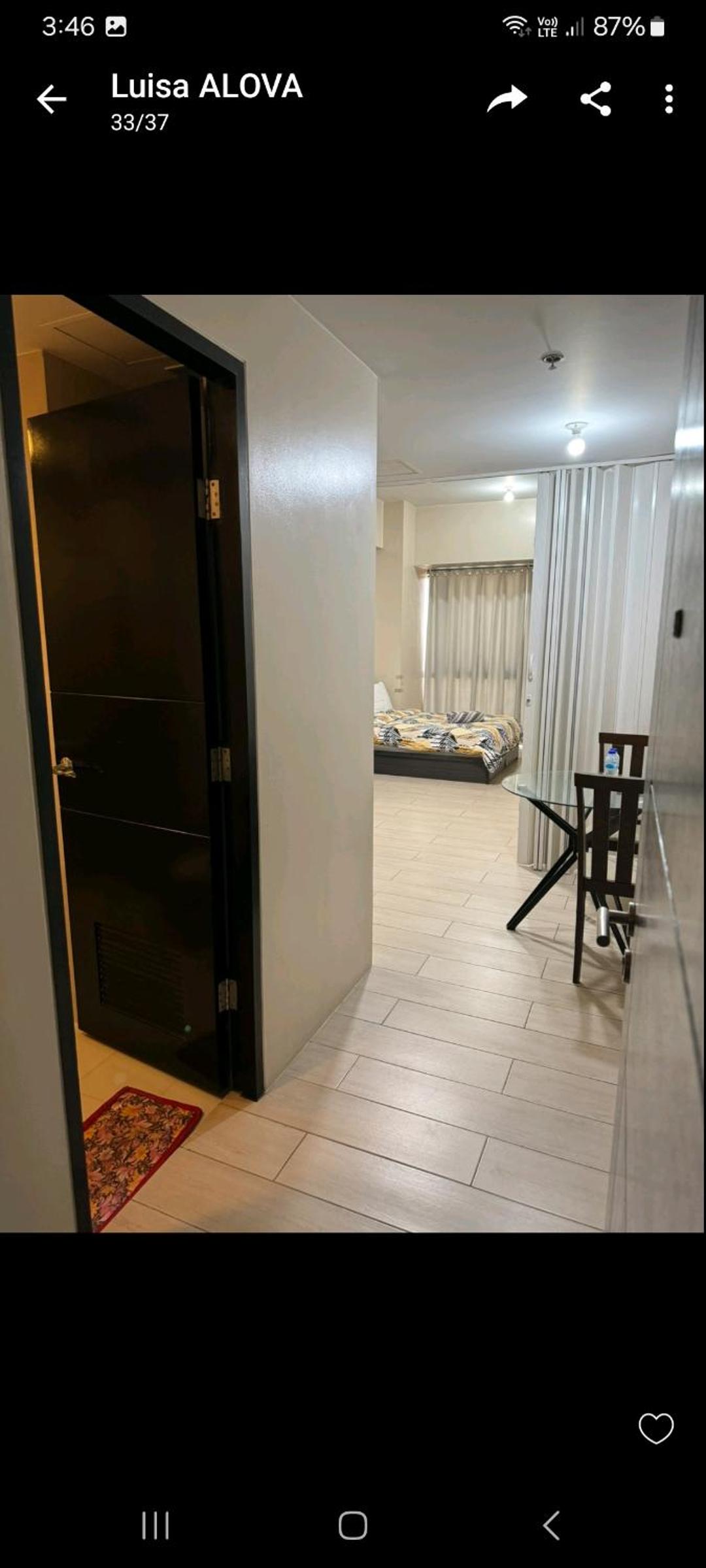 Manila Vacations - Henry's Newport Deluxe Condotel - Property Image 1