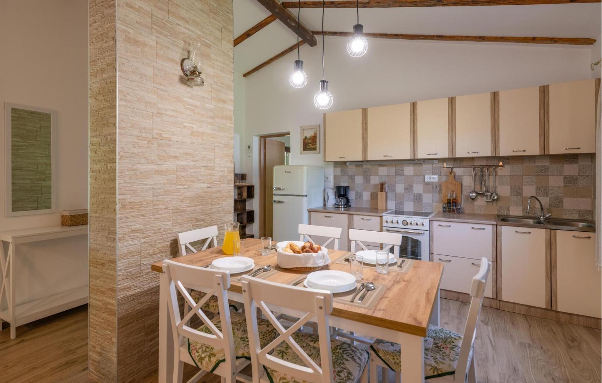 2 Bedroom Gorgeous Home In Krnica view 4