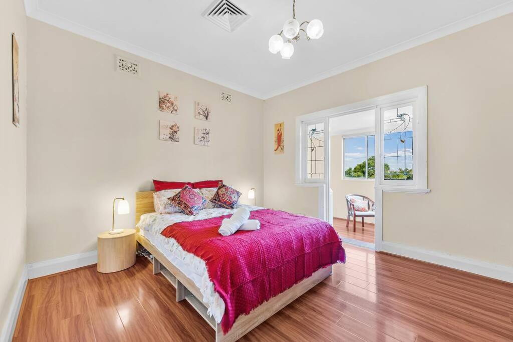 Water View House in Putney