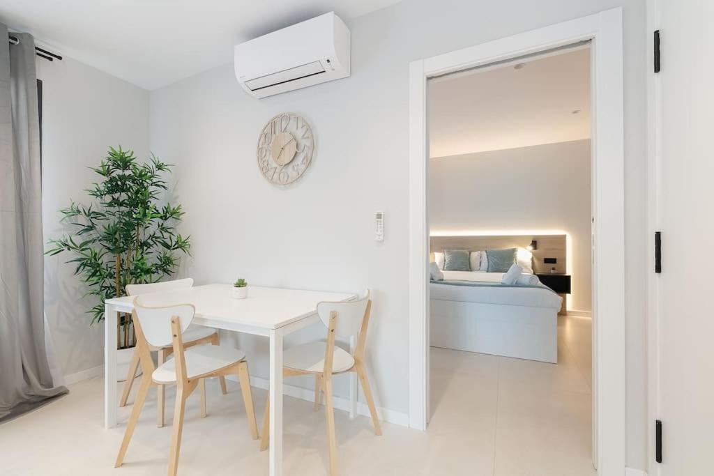 Elegante y luminoso en Vigo - Apto 4 by CABANA Rentals view 5