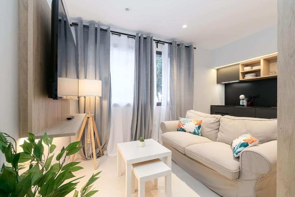 Elegante y luminoso en Vigo - Apto 3 by CABANA Rentals view 3