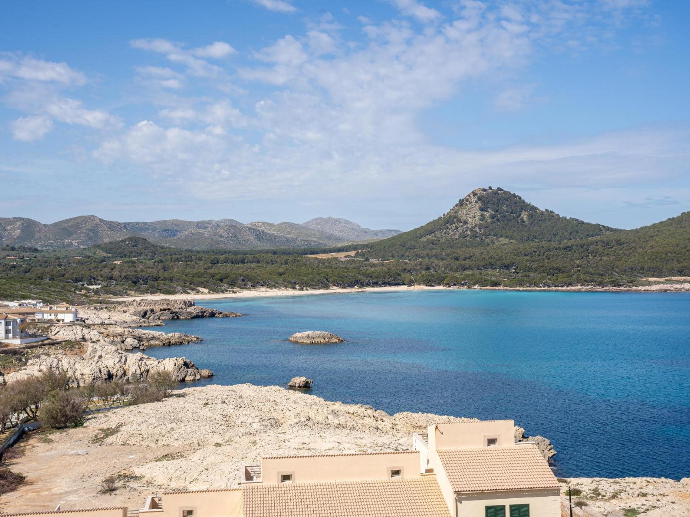 Apartamento con Vistas al Mar y Piscina Cercano a la Playa - ES-266-13 view 5