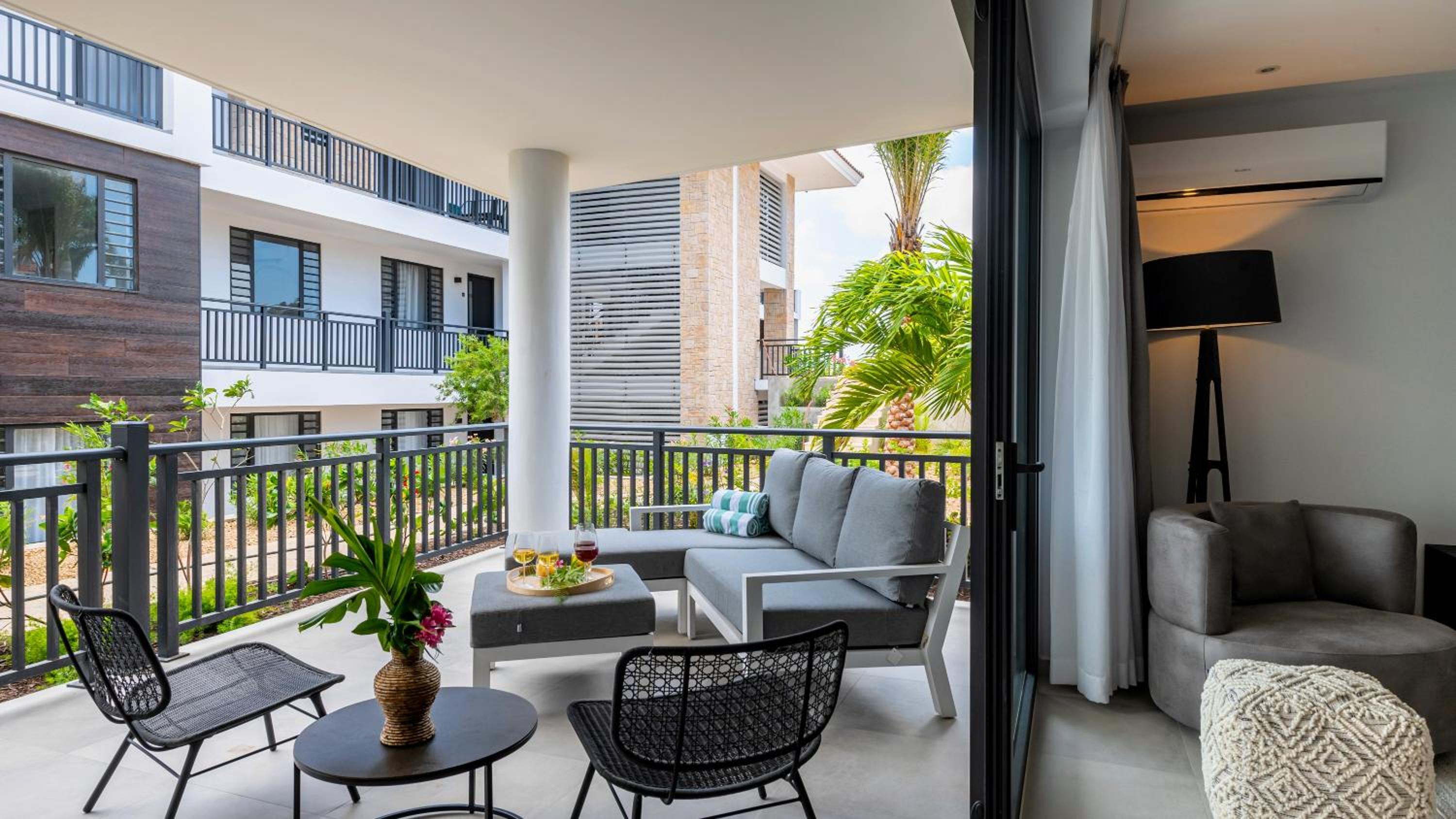 Breeze Bay Retreat