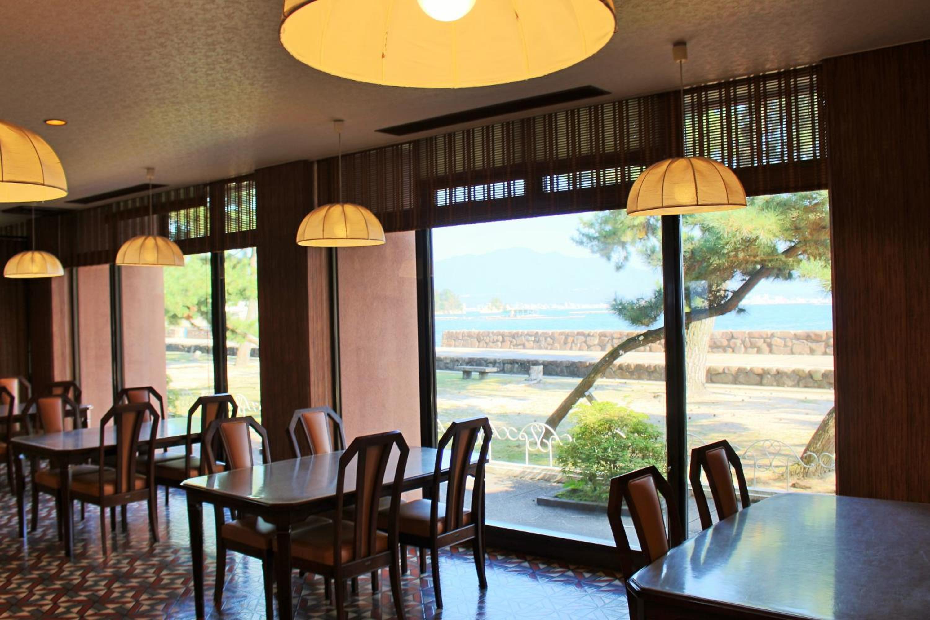 Miyajima Seaside Hotel