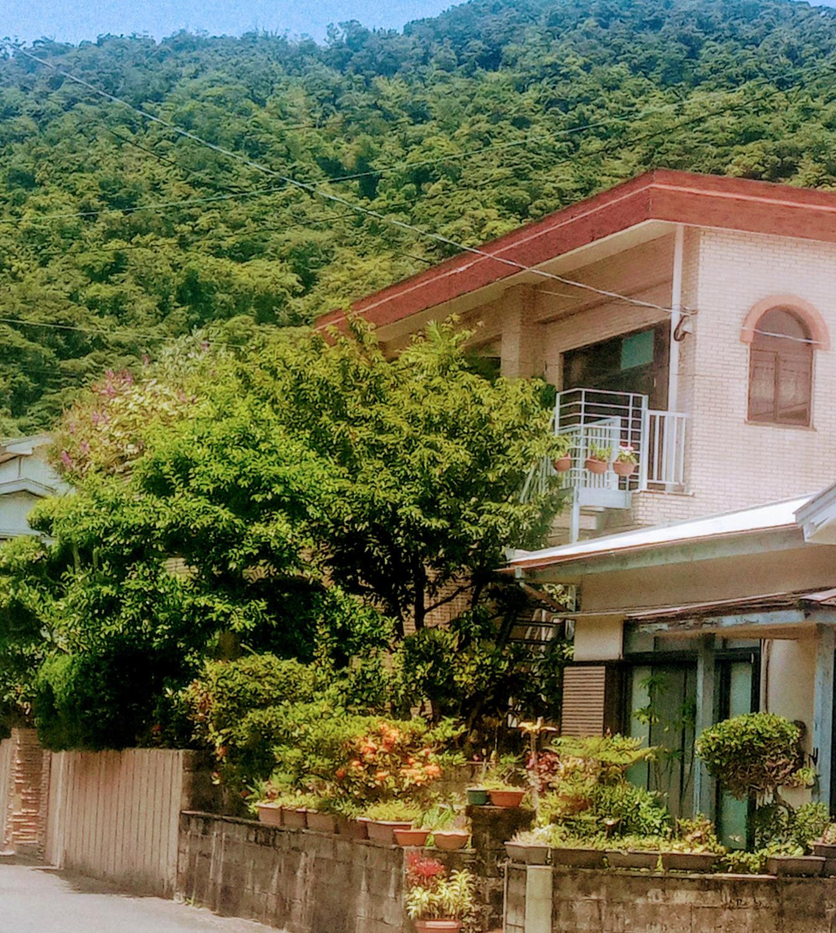Nagahama House -奄美大島のテラス付一棟貸切-