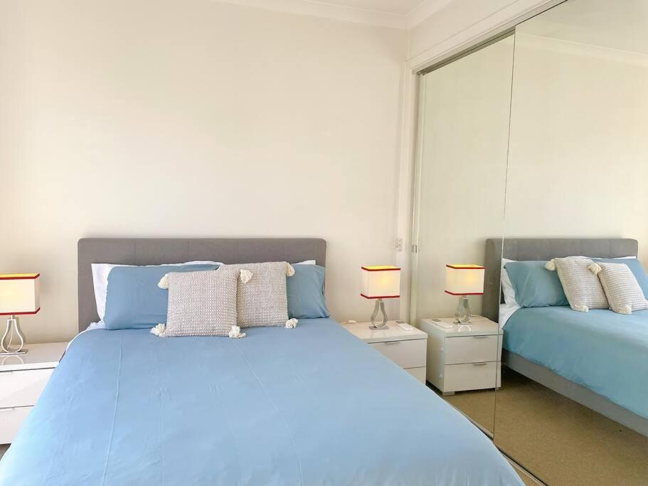 City view 2Br2B- close to CBD-parking