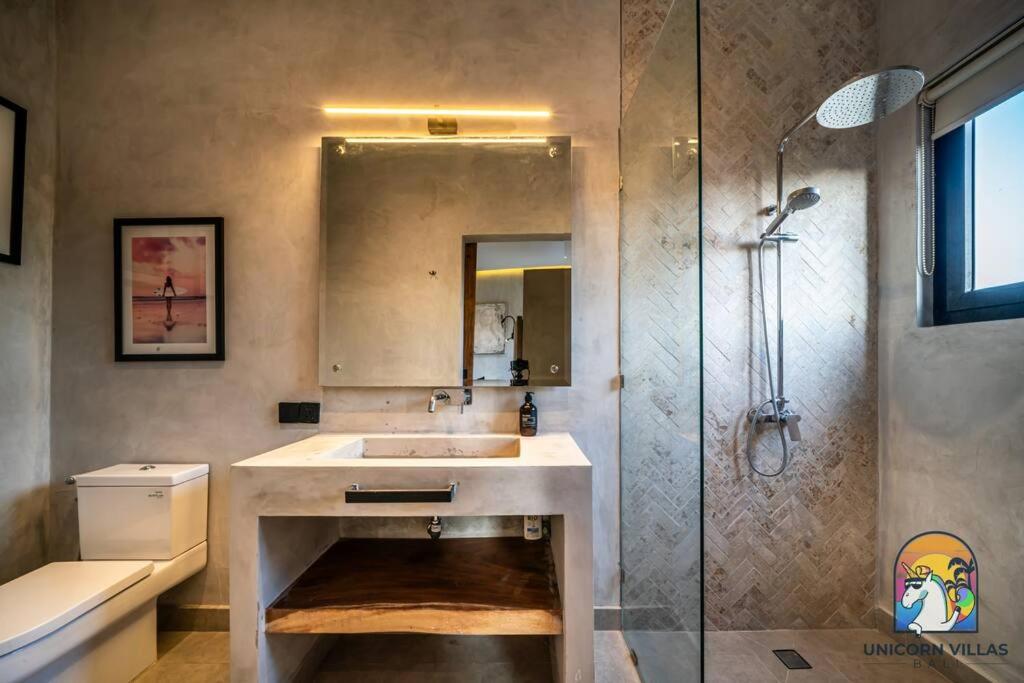 SOHO Blue by Unicorn Villas Bali