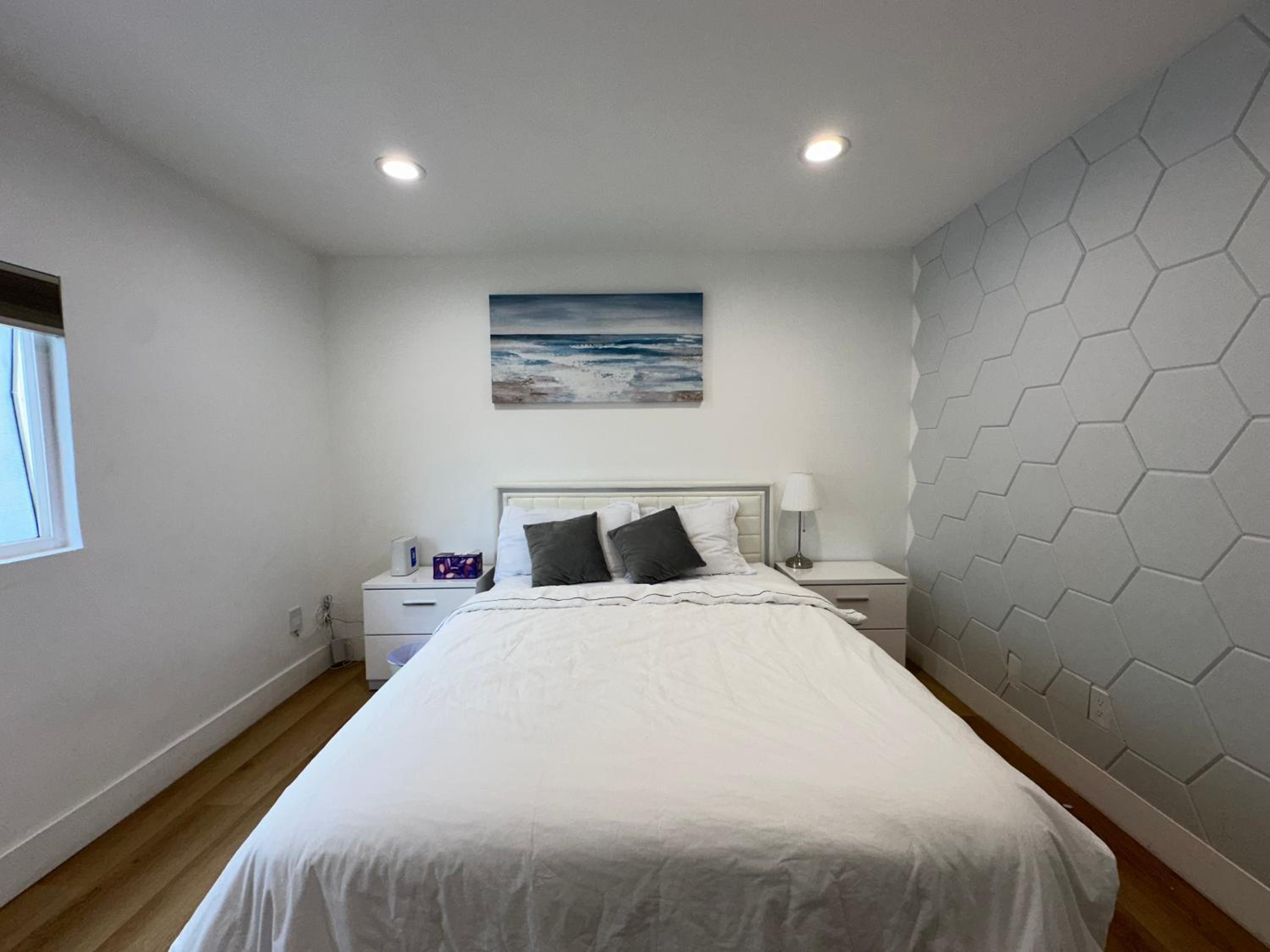 Modern comfort private room 1