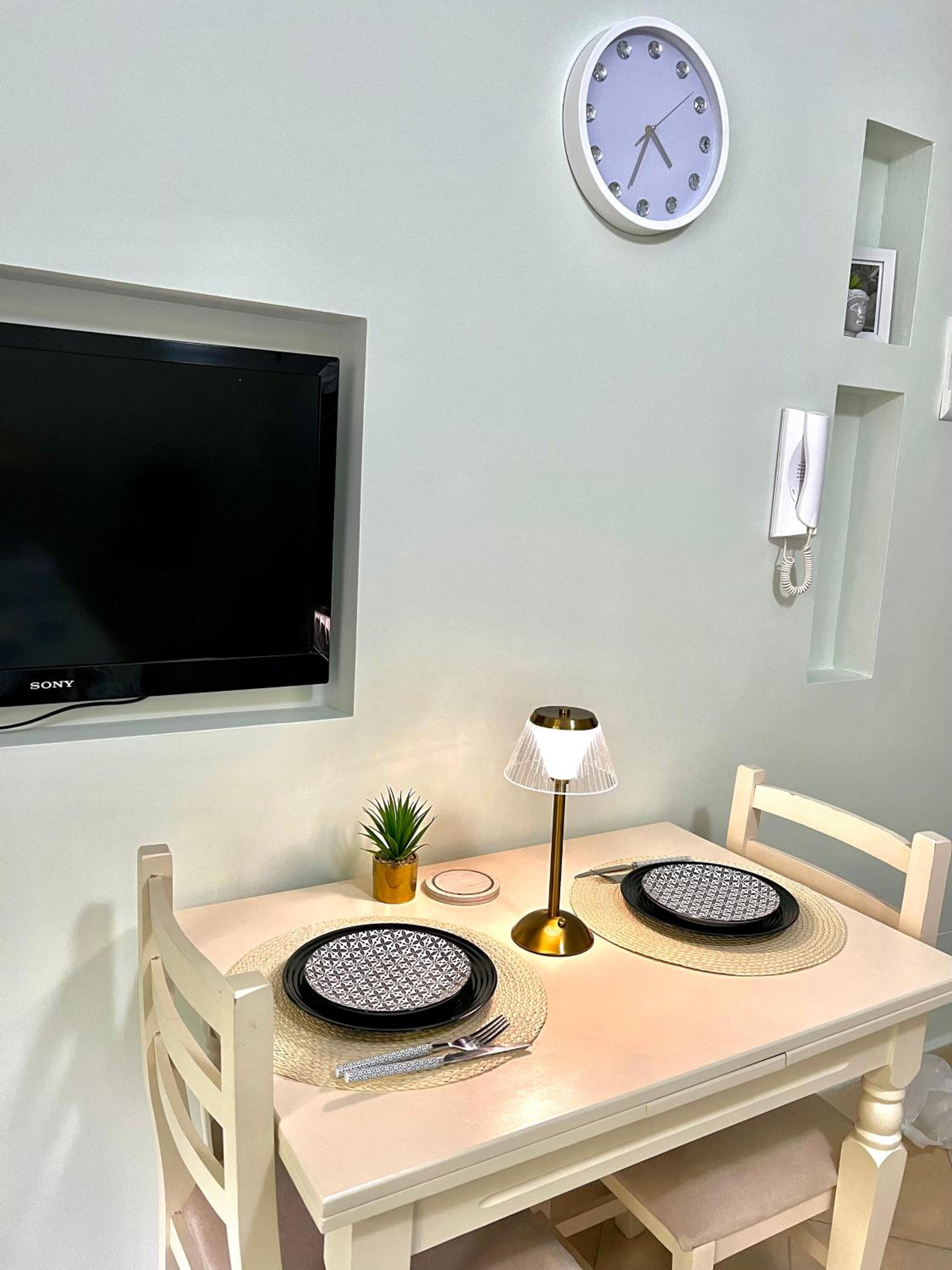 Olive Escape Studio