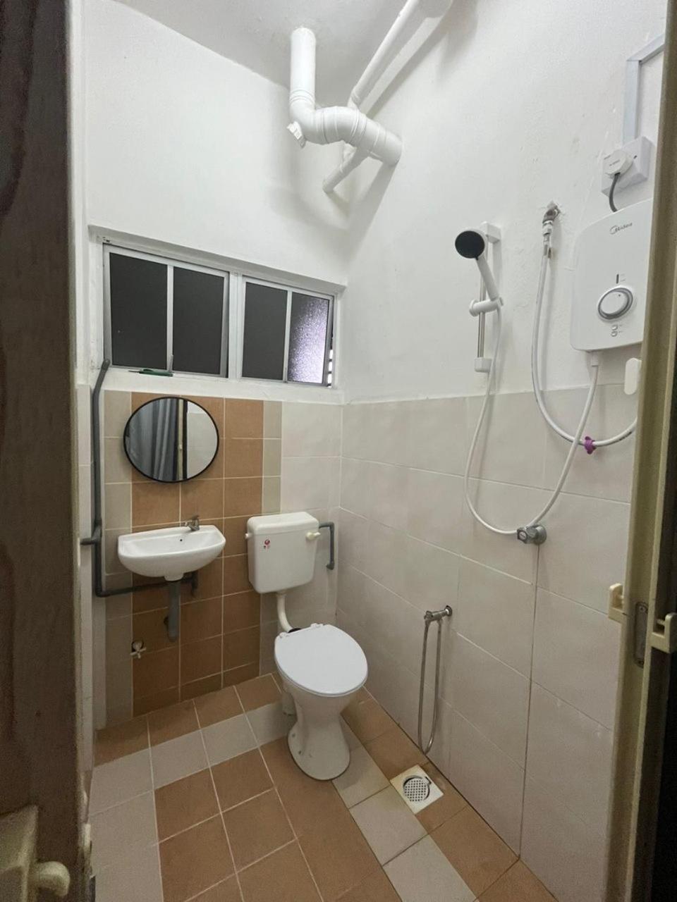 Dsyahna homestay