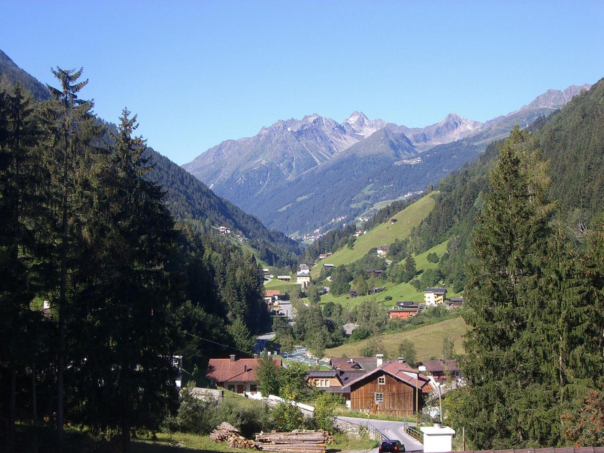 Photo 47