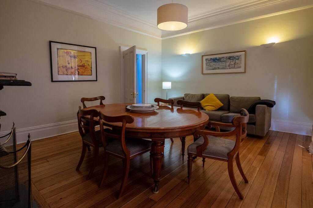 Battery Point Village - Stunning Large Home