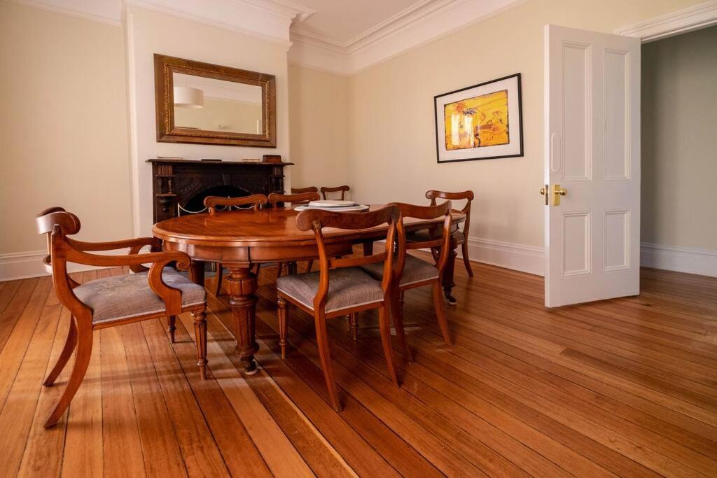 Battery Point Village - Stunning Large Home