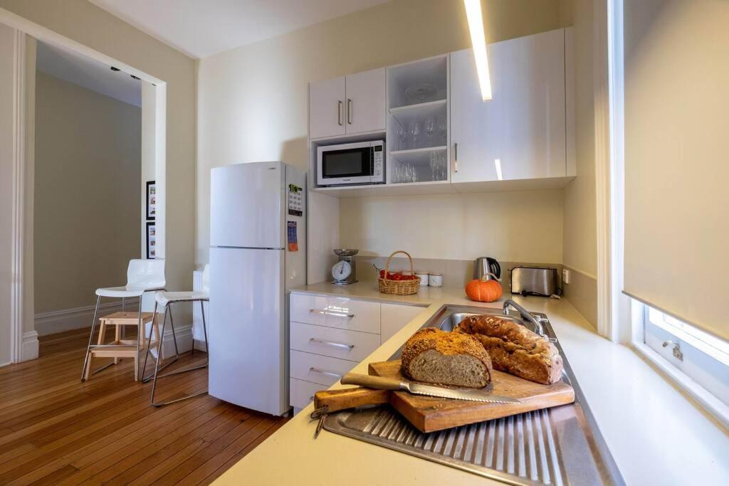 Battery Point Village - Stunning Large Home