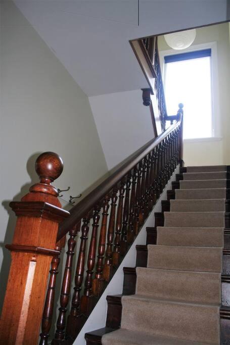 Battery Point Village - Stunning Large Home