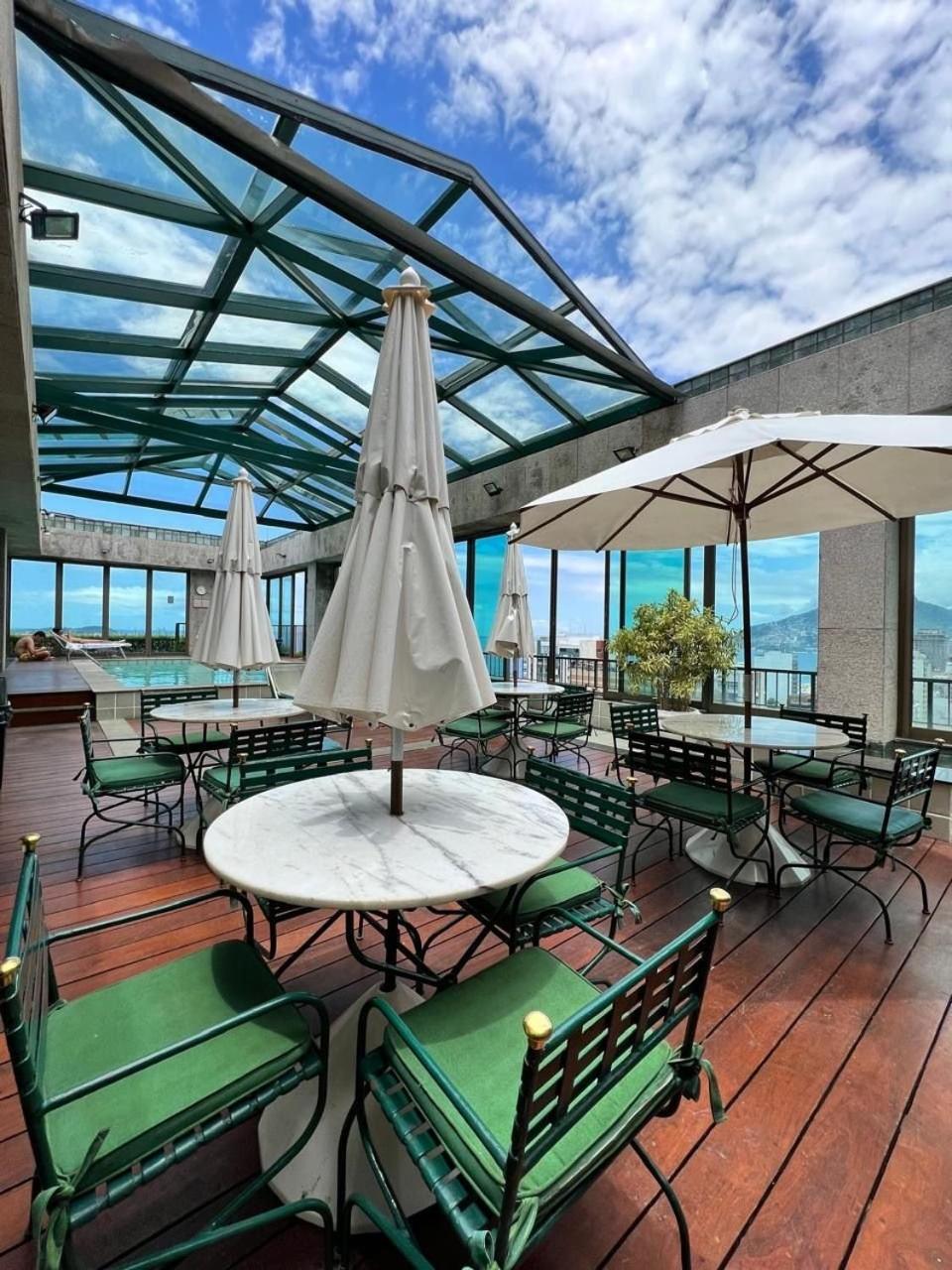 Stylish apt w/ Breathtaking View/Heart of Ipanema