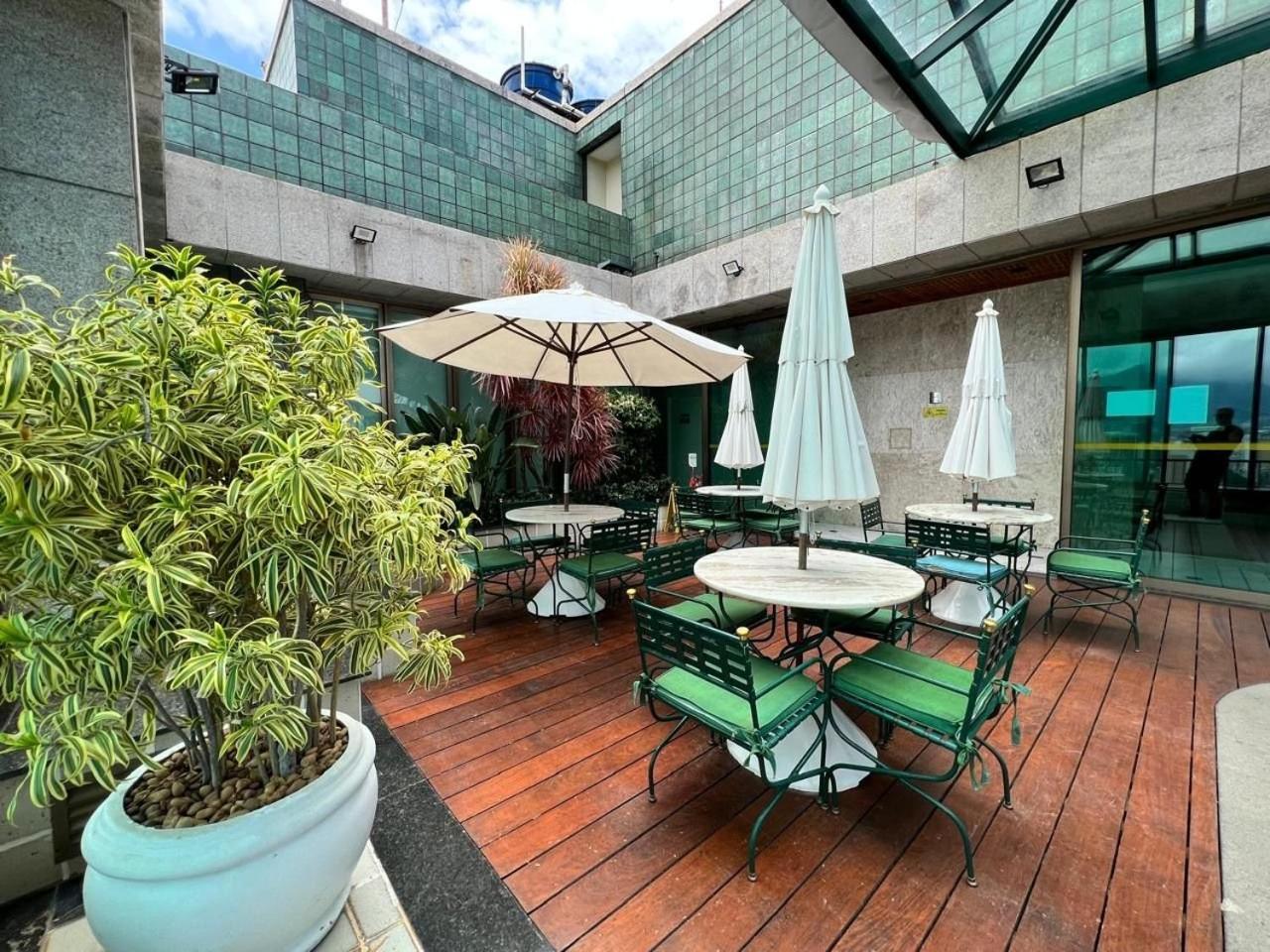 Stylish apt w/ Breathtaking View/Heart of Ipanema