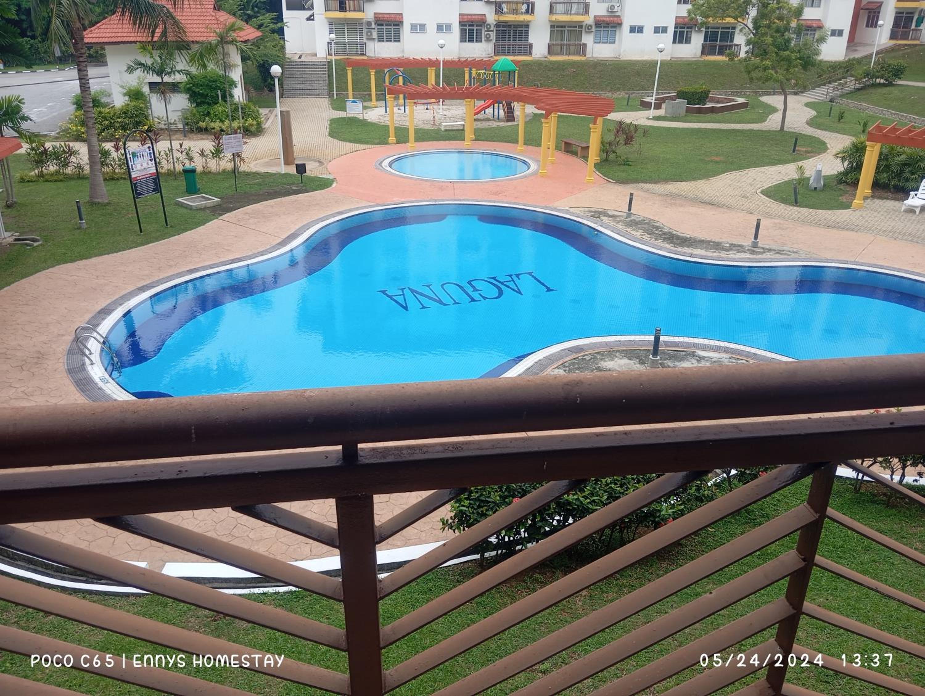Ennys Homestay PortDickson 2 BR WITH POOL photo 5