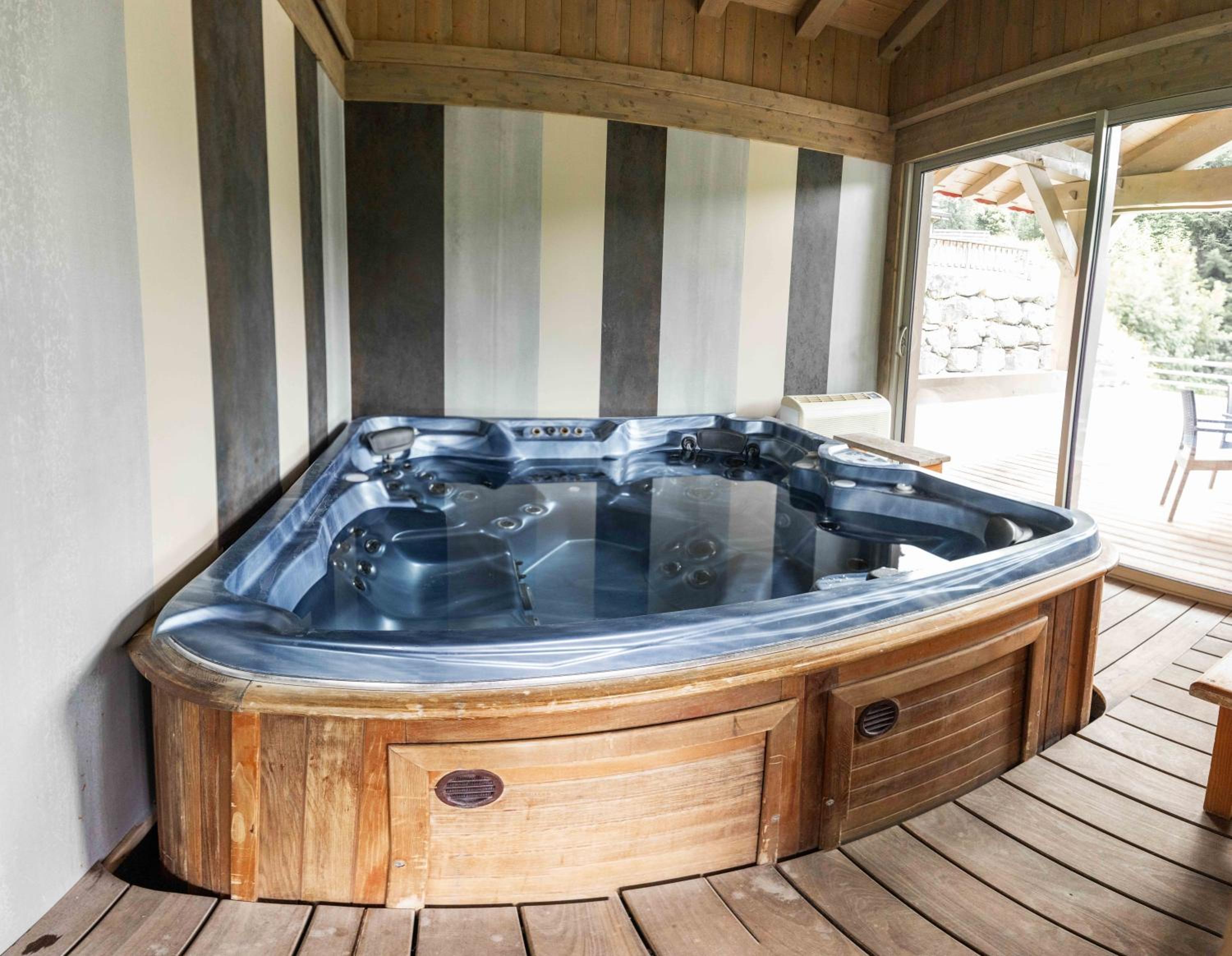 Les Chalets d'Adelphine & SPA