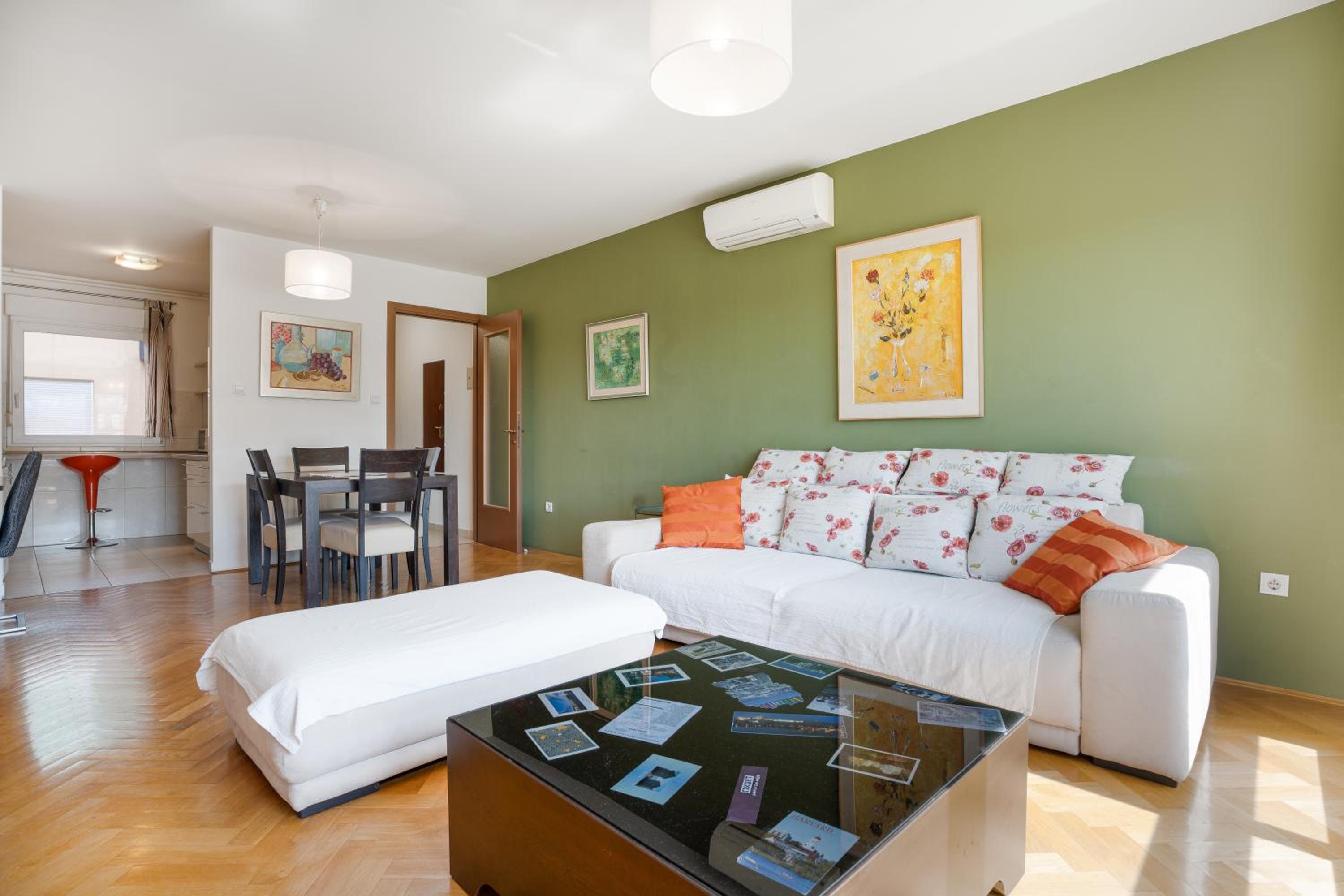 Apartment Adagio en Zagreb — hotel room