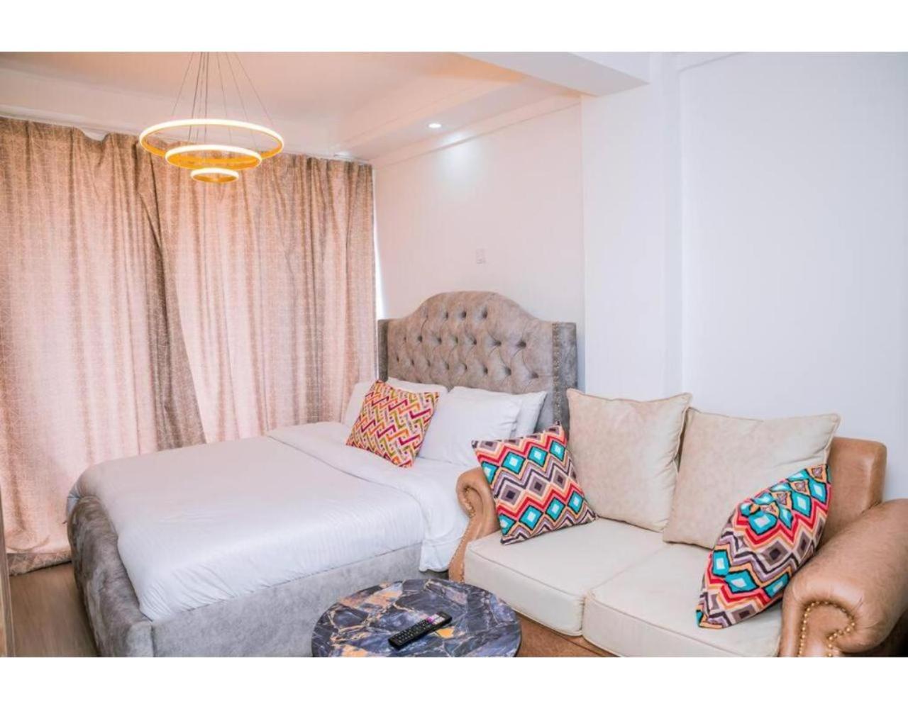 Charming Studio at Goldpark Kilimani, Yaya Centre view 4