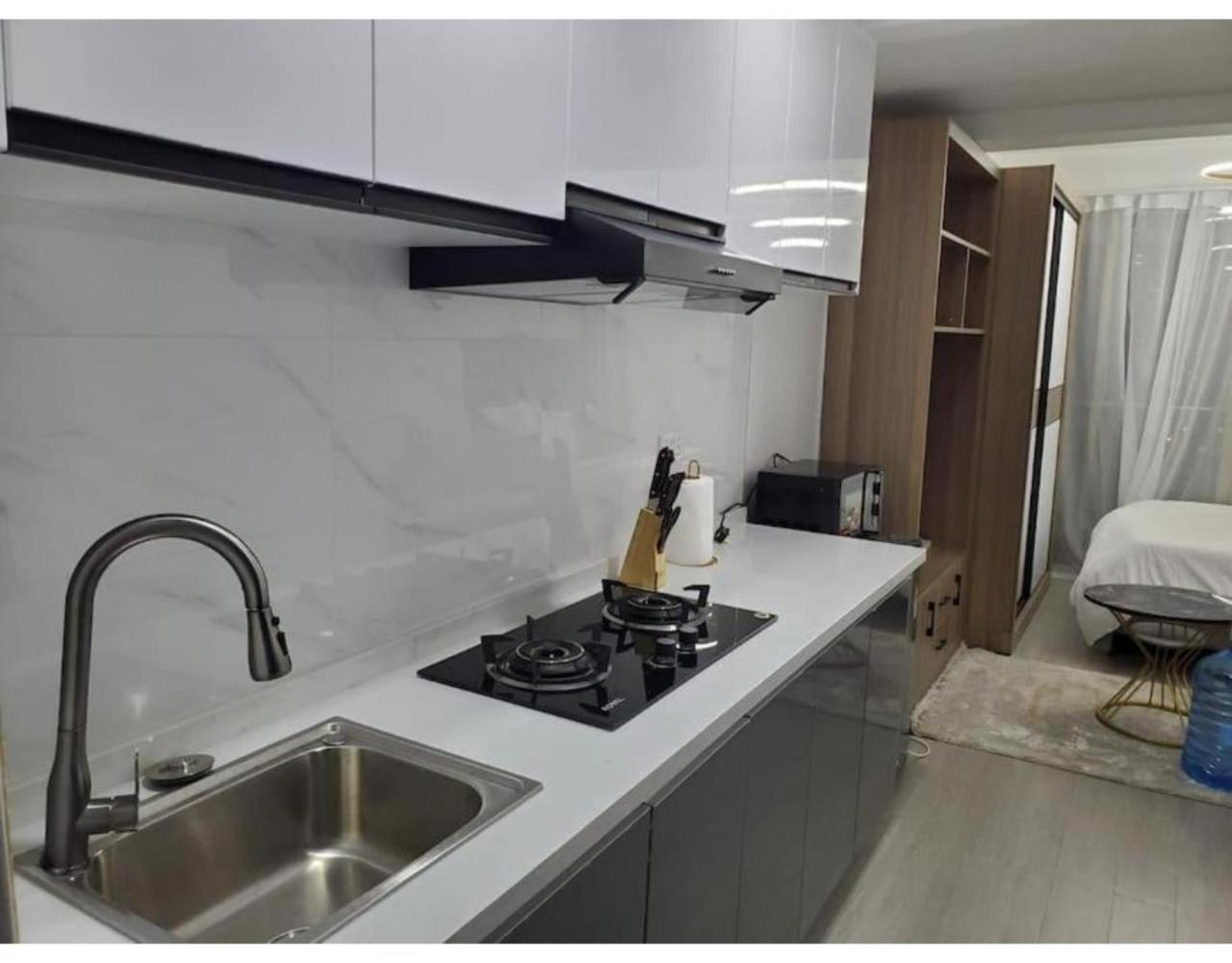 Charming Studio at Goldpark Kilimani, Yaya Centre view 5