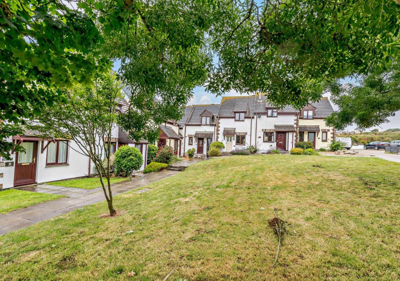 2 Bed in Padstow oc-p00183