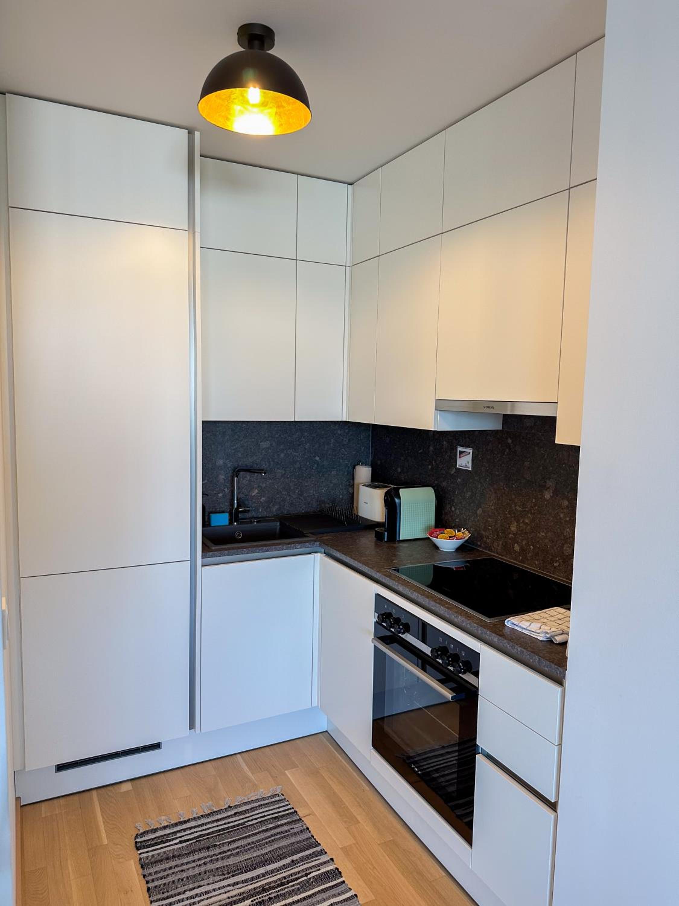 Vienna Sunny Side Up Apartments