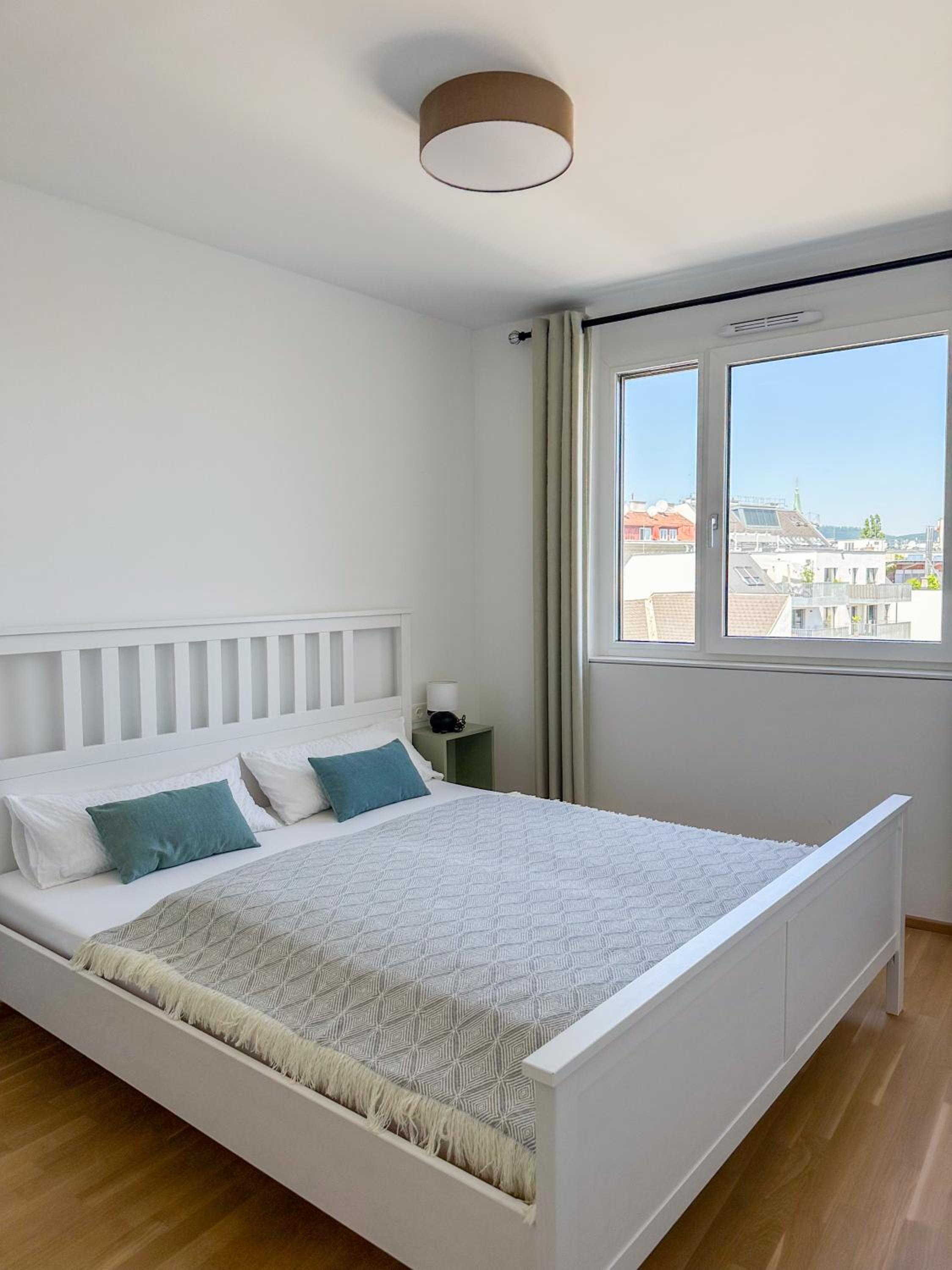 Vienna Sunny Side Up Apartments