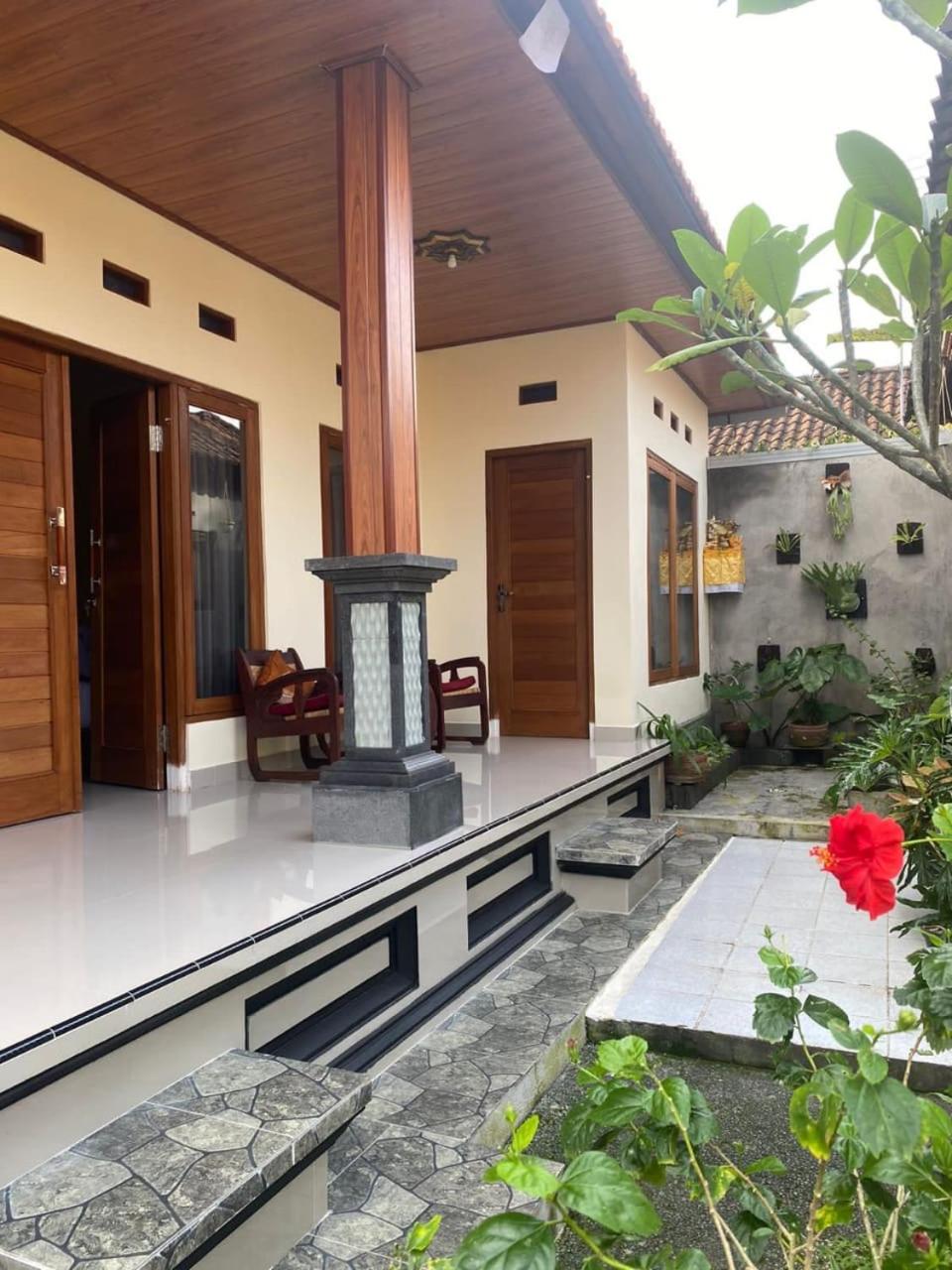 Umah Sriwedari