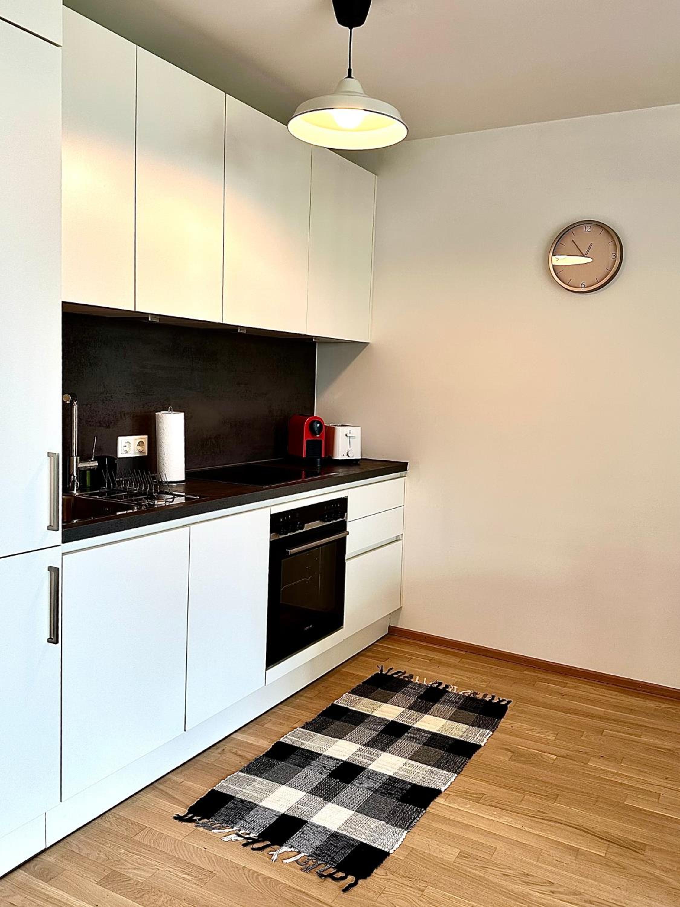 Vienna Sunny Side Up Apartments