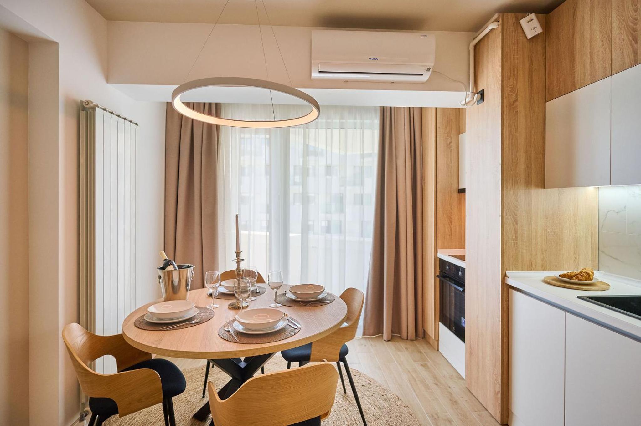 Nova Seaview Apartment in Infinity Beach Resort - parking