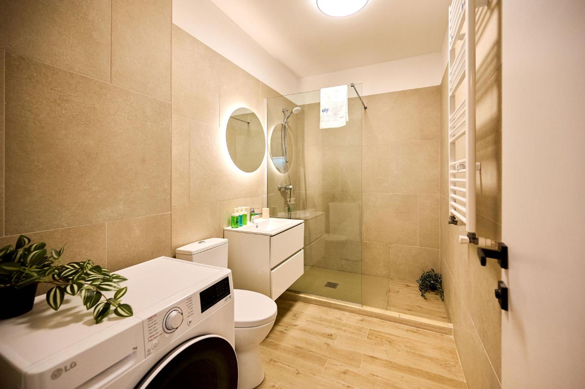 Nova Seaview Apartment in Infinity Beach Resort - parking