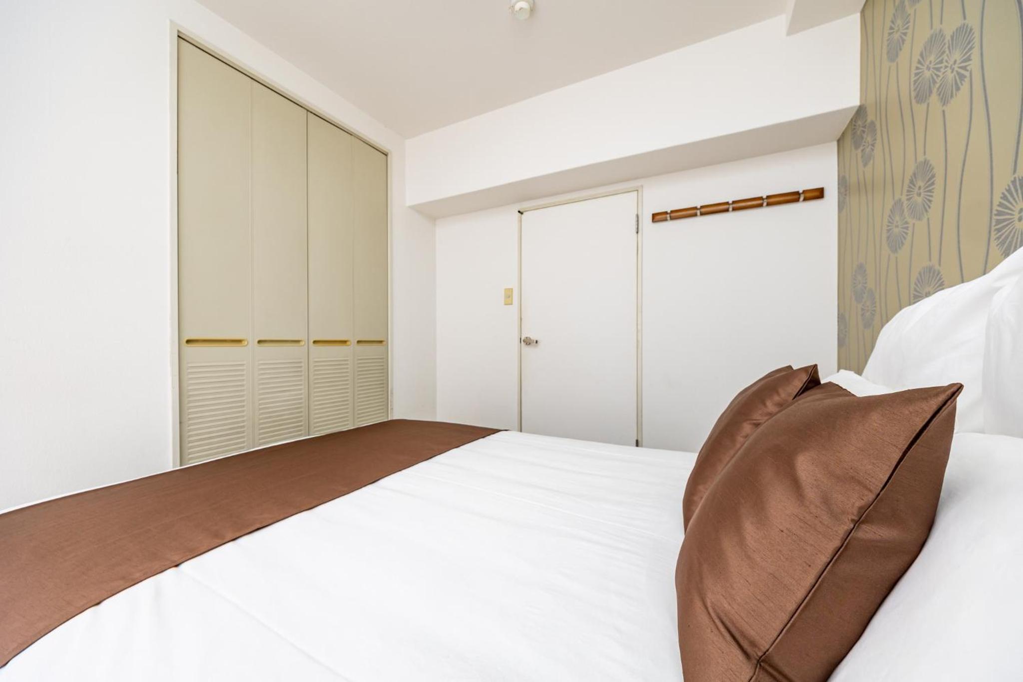 Bijou Suites Pine Brook 405