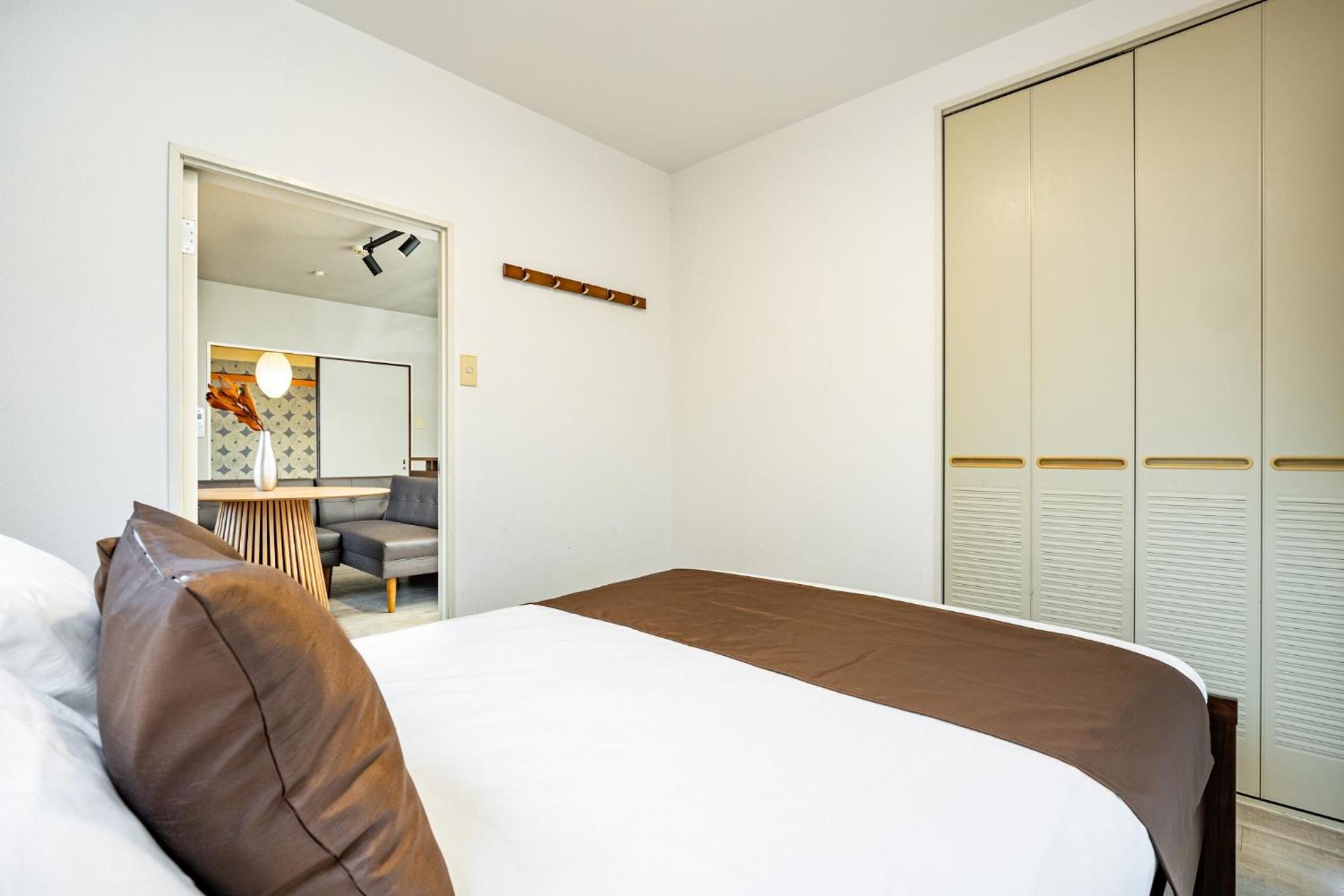 Bijou Suites Pine Brook 405