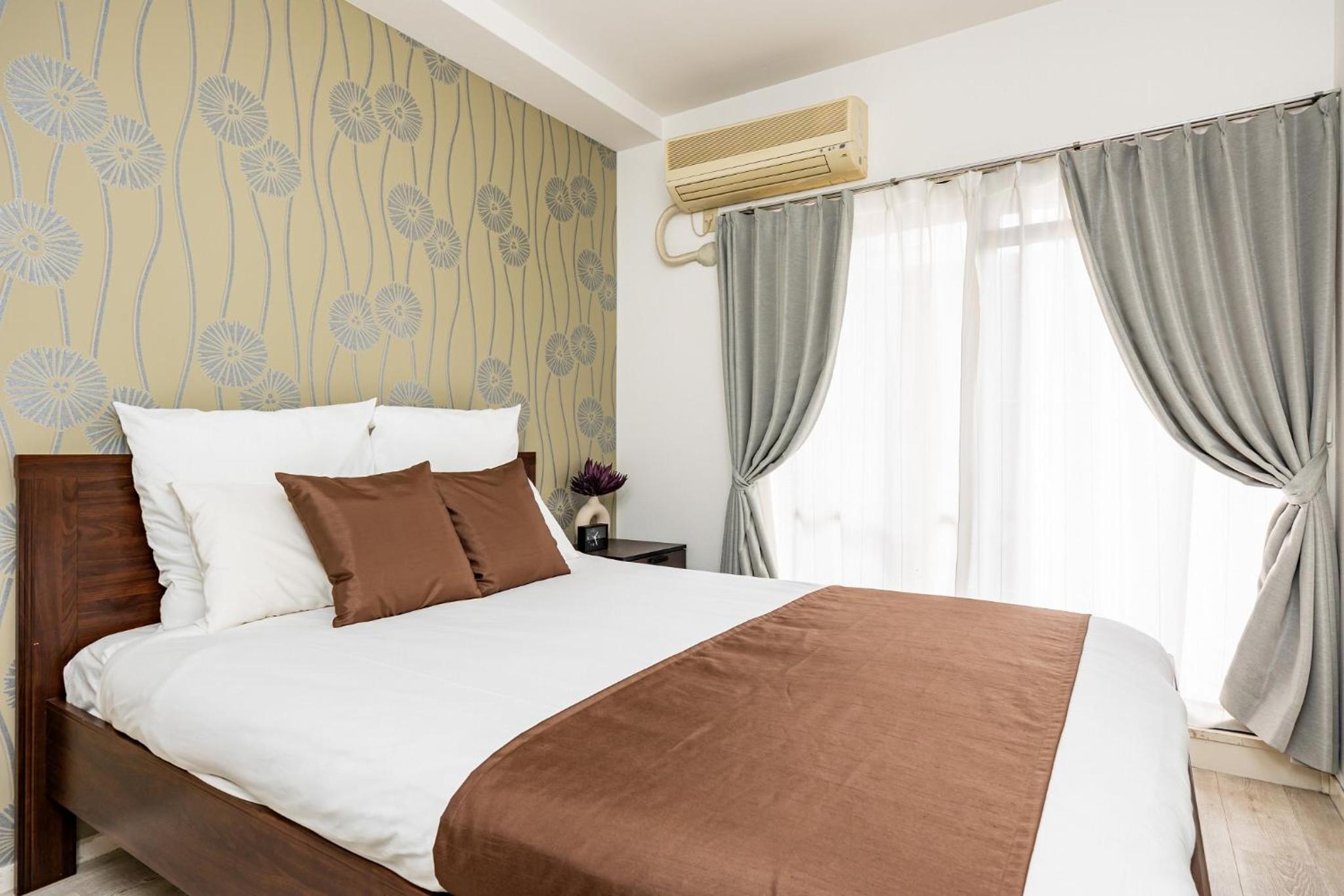 Bijou Suites Pine Brook 405