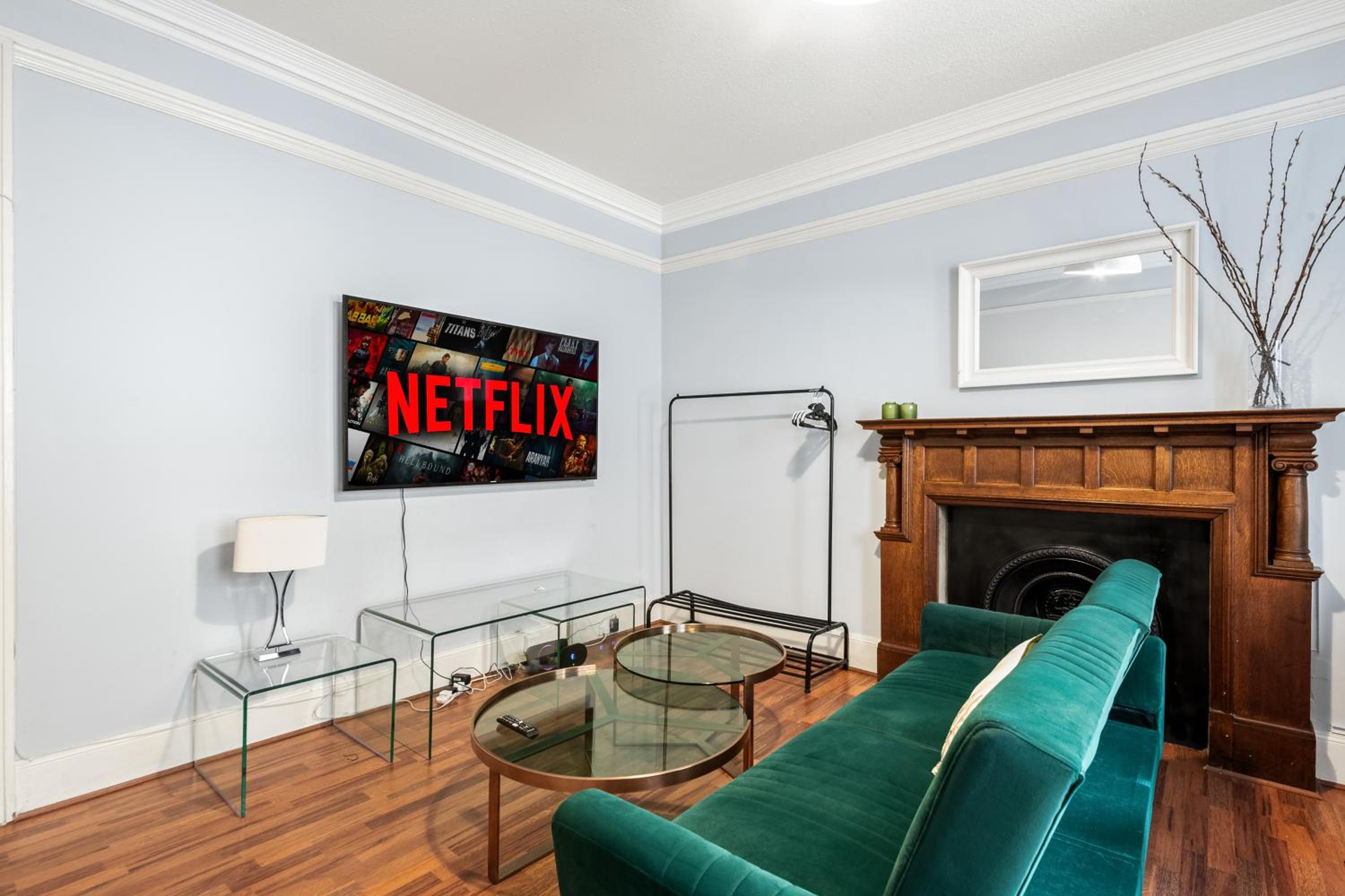 Londwell, Stylish Mayfair Central London Apartment
