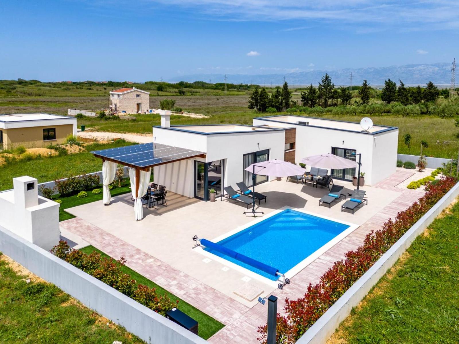 Villa in Privlaka with a heated pool and complete privacy - by TA Leut Agency