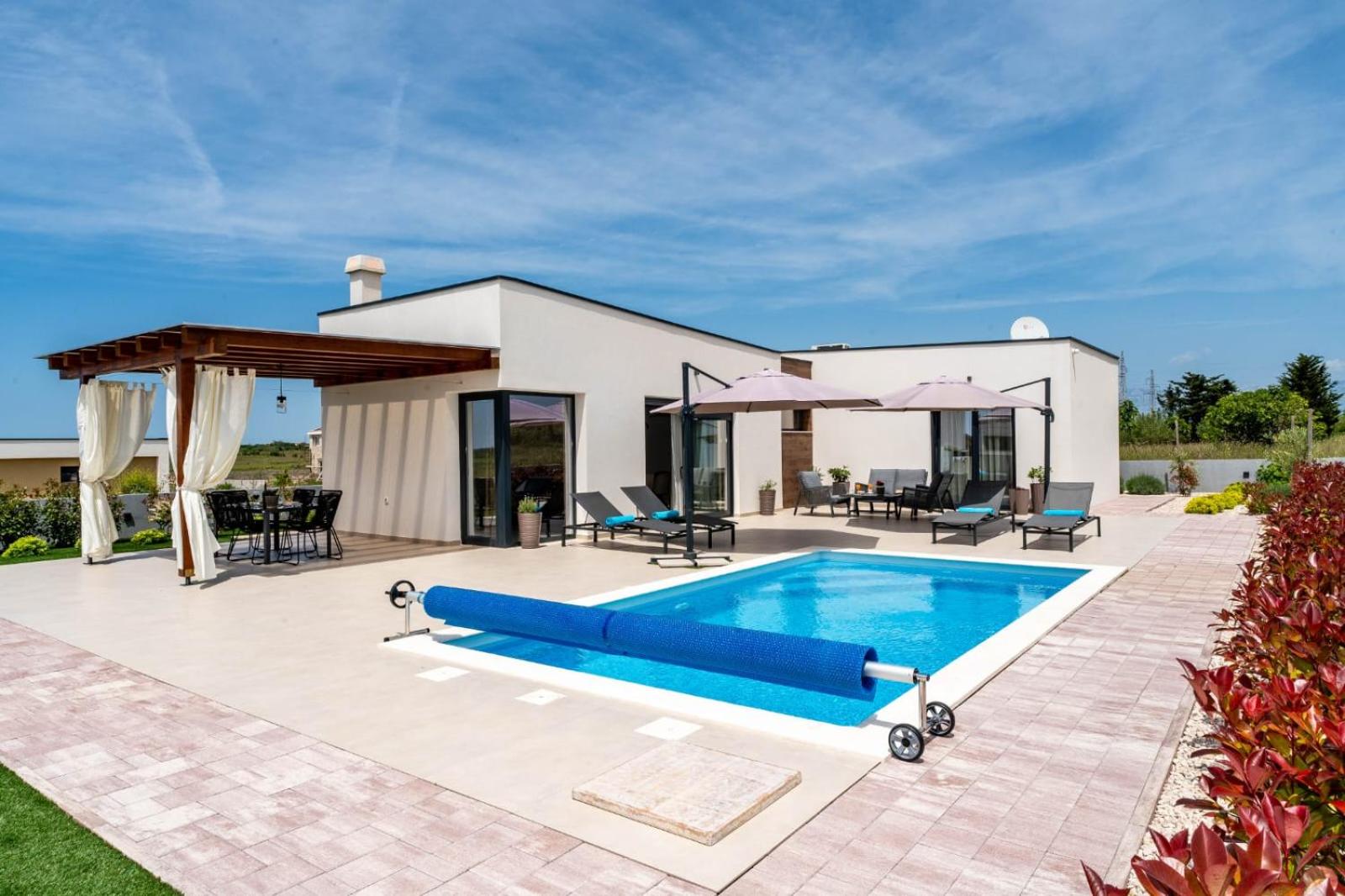 Villa in Privlaka with a heated pool and complete privacy - by TA Leut Agency