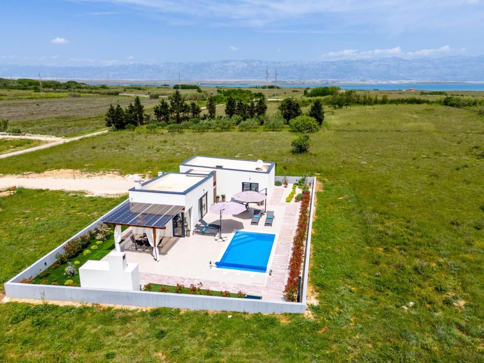 Villa in Privlaka with a heated pool and complete privacy - by TA Leut Agency