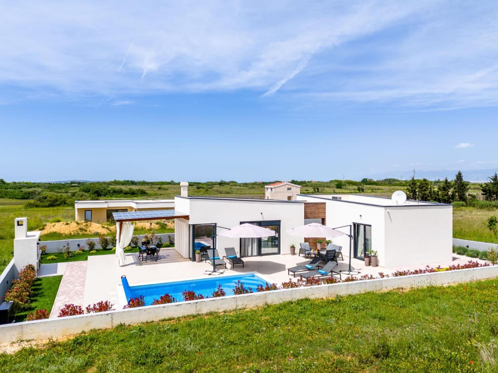 Villa in Privlaka with a heated pool and complete privacy - by TA Leut Agency