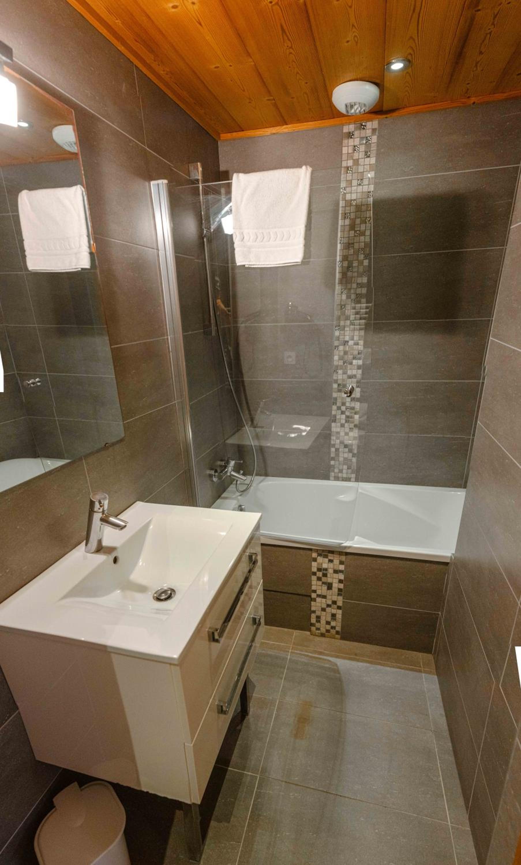 Les Chalets d'Adelphine & SPA